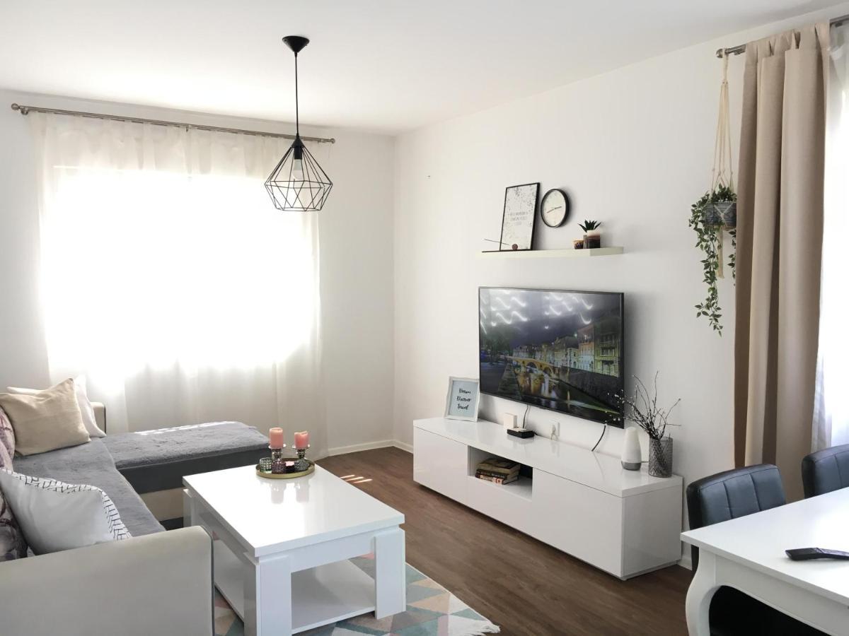 Cozy And Charming Apt. Sarajevo Apartment Exterior photo